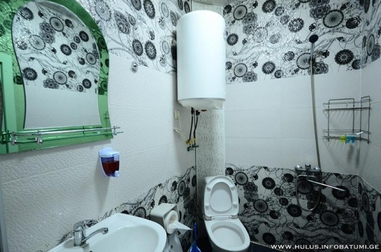 Hulus Hotel Махинари Екстериор снимка